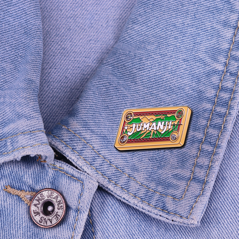 Jumanji enamel pin Mysterious  - Board Game Jumanji のレビューと価格