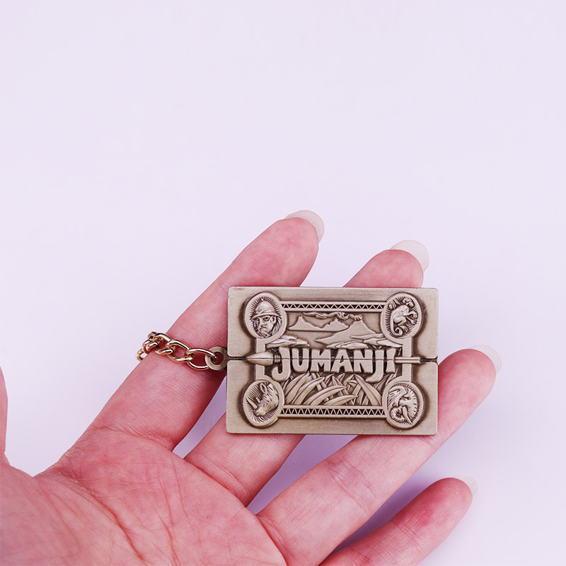 Jumanji enamel pin Mysterious  - Board Game Jumanji のレビューと価格