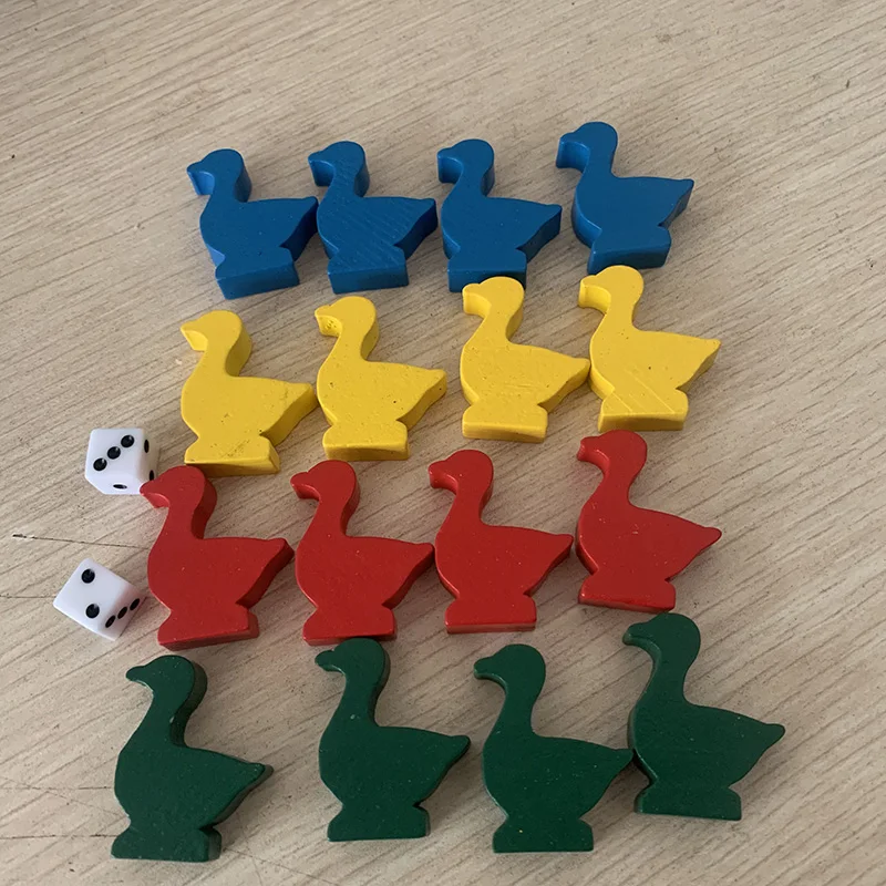 16pcs/set Goose Shaped Wooden  - Chess Set Wooden のレビューと価格