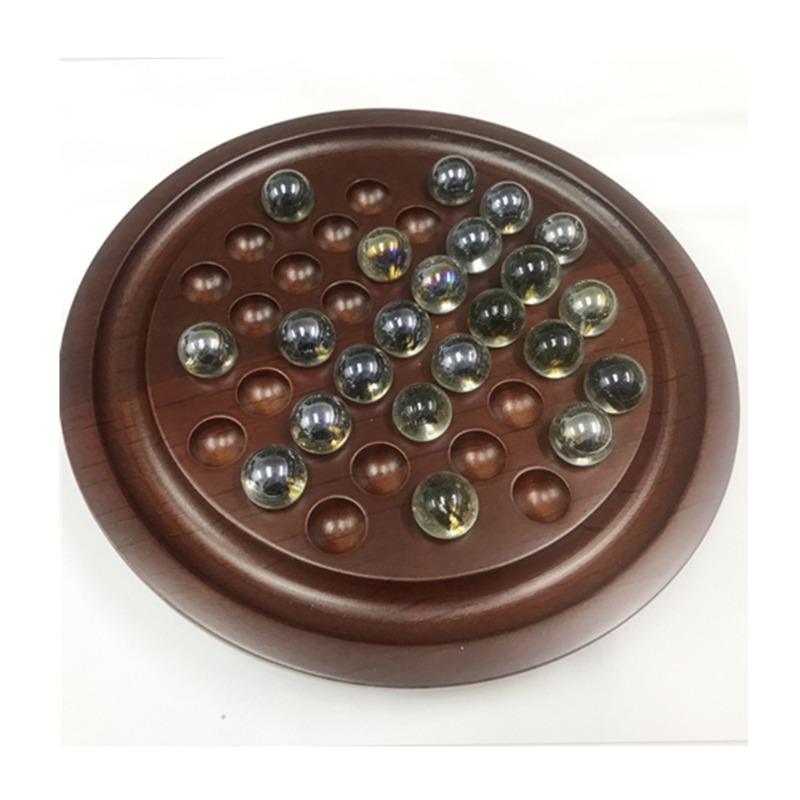 Wooden Solitaire Chess Set - I - Chess Set Wooden のレビューと価格